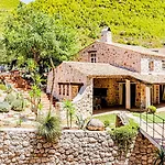By Guide Villa