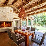 Villa By Guide *